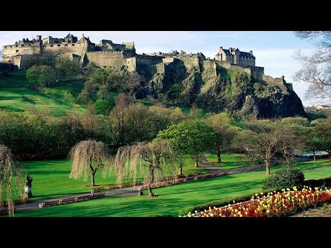 Top 20 Amazing Travel Destinations Around The World